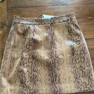 BB Dakota NWT Snake Print Mini Skirt sz8